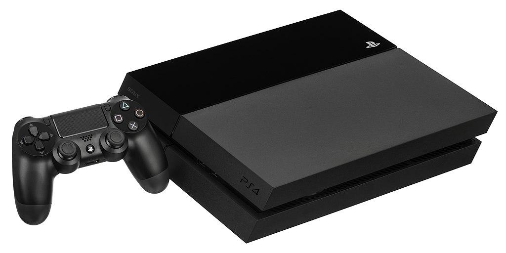 1024px-PS4-Console-wDS4