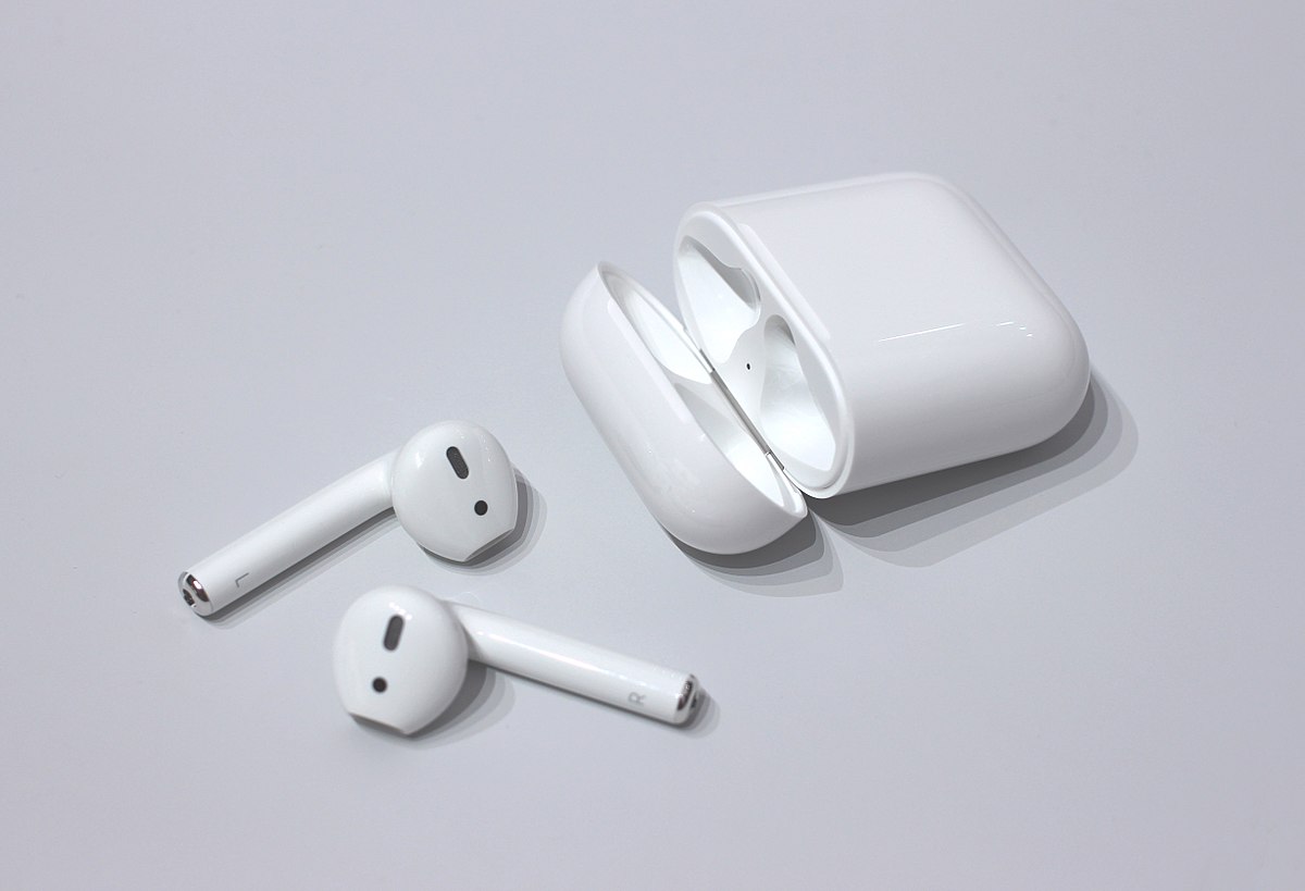 1200px-AirPods