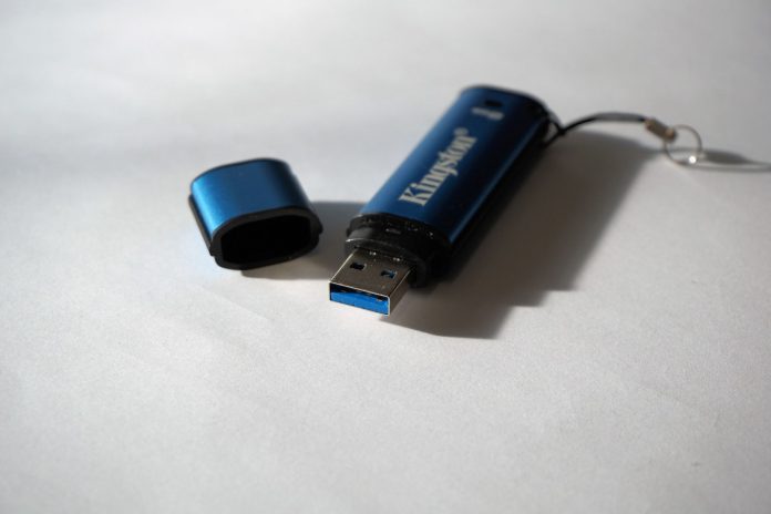Remover pen USB Windows