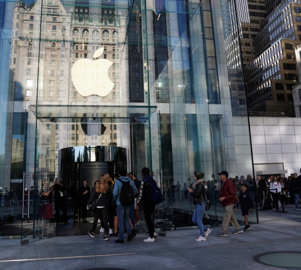Maior loja da Apple em Nova Iorque pode ser reinaugurada após o